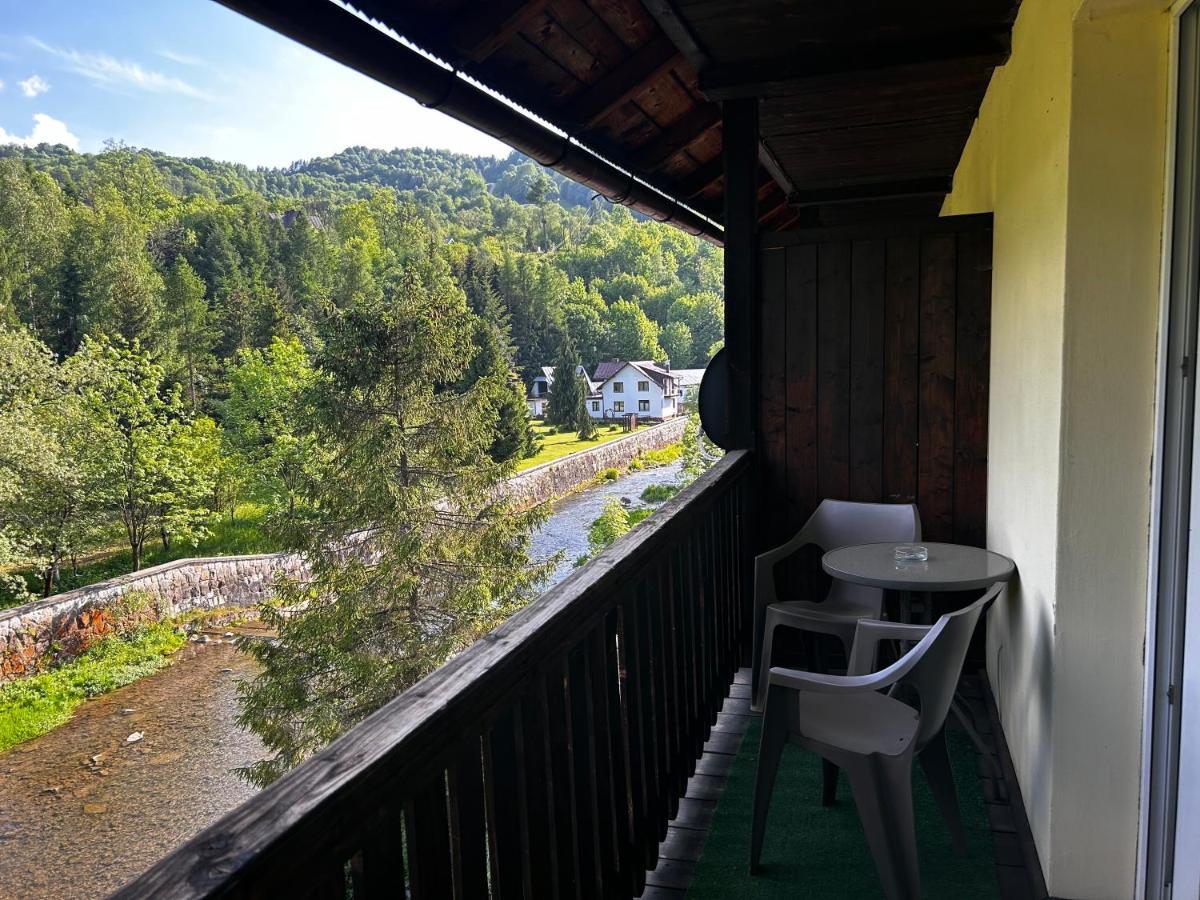 Appartement Nad Grajcarkiem Pieniny à Szczawnica Extérieur photo